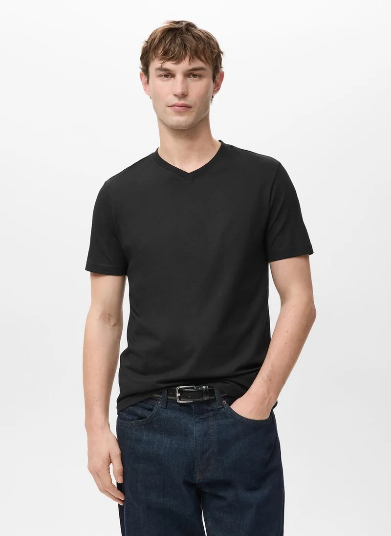 100% cotton slim-fit V-neck t-shirt